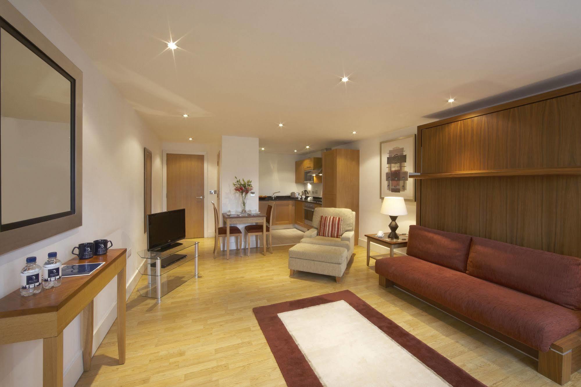 Marlin Aldgate Tower Bridge Aparthotel Londra